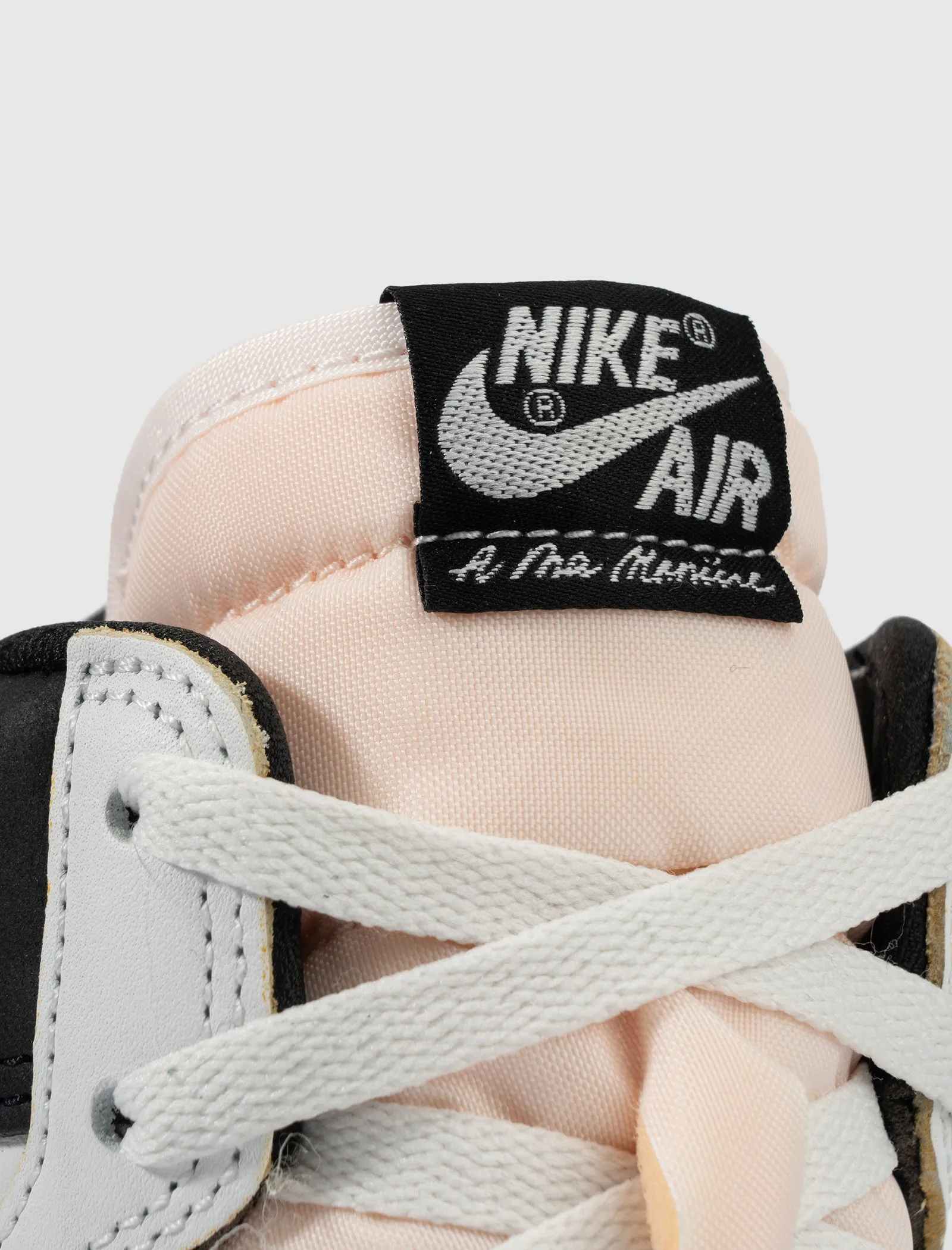 A MA MANIÉRE x JORDAN AIR SHIP SP "SUMMIT WHITE/BLACK"
