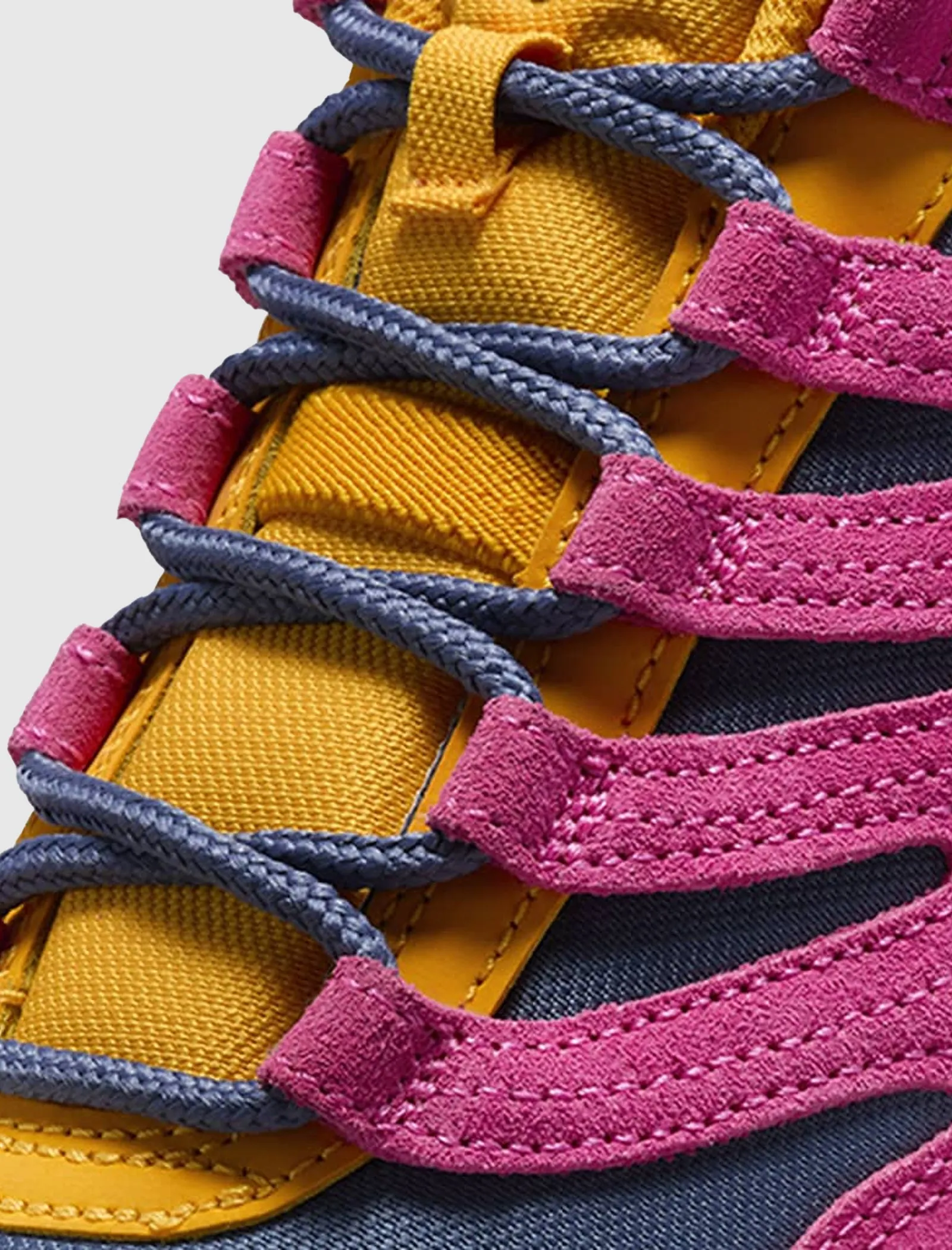 AIR TERRA HUMARA SP "ALCHEMY PINK/ SANDDRIFT"
