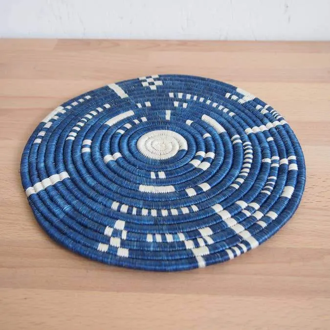 Akija™ Kigembe Trivet