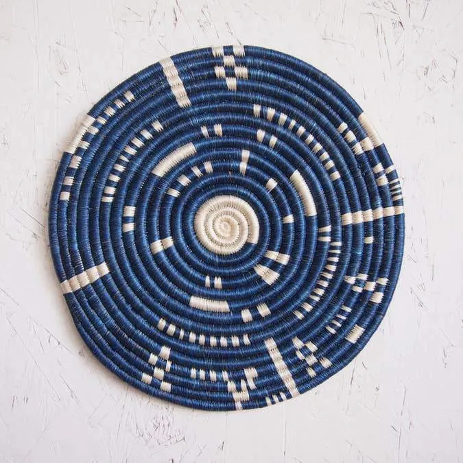 Akija™ Kigembe Trivet