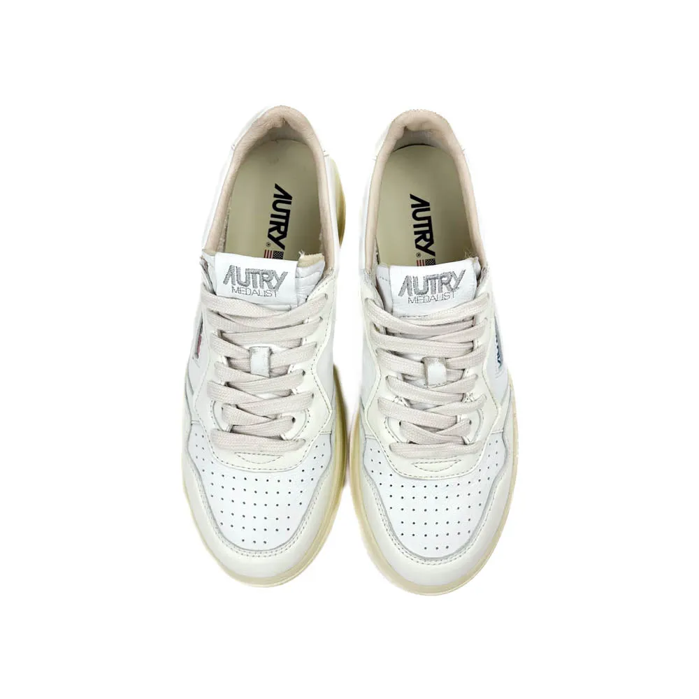 Autry - Medalist Low AULW GH01 (White/White)