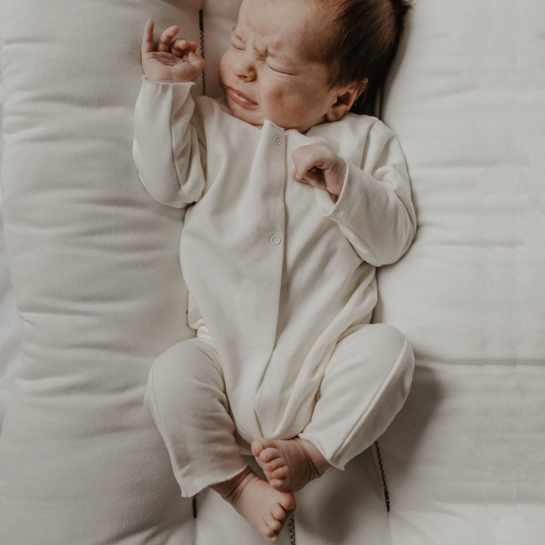 Coyle Organic Cotton Baby Romper (White)