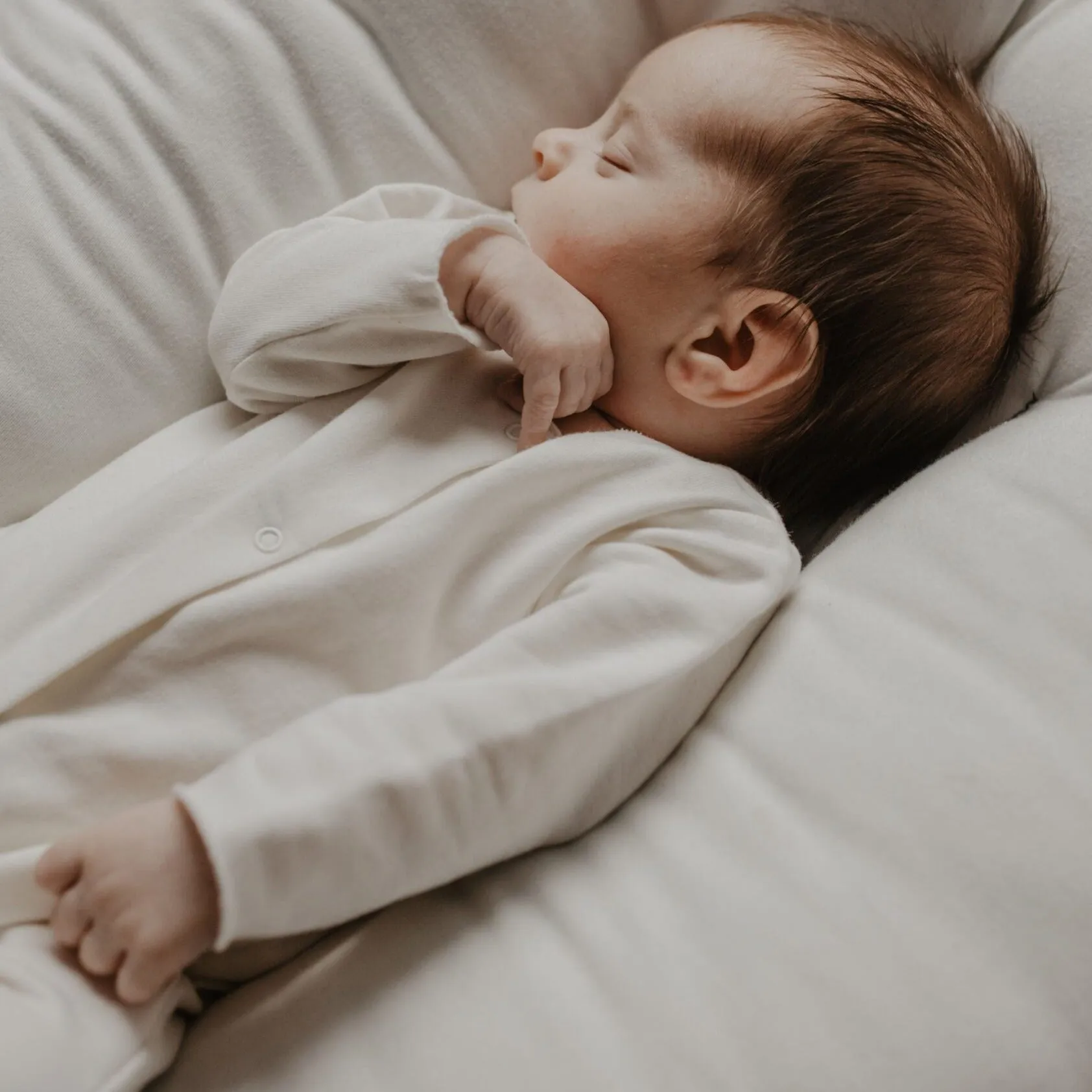 Coyle Organic Cotton Baby Romper (White)