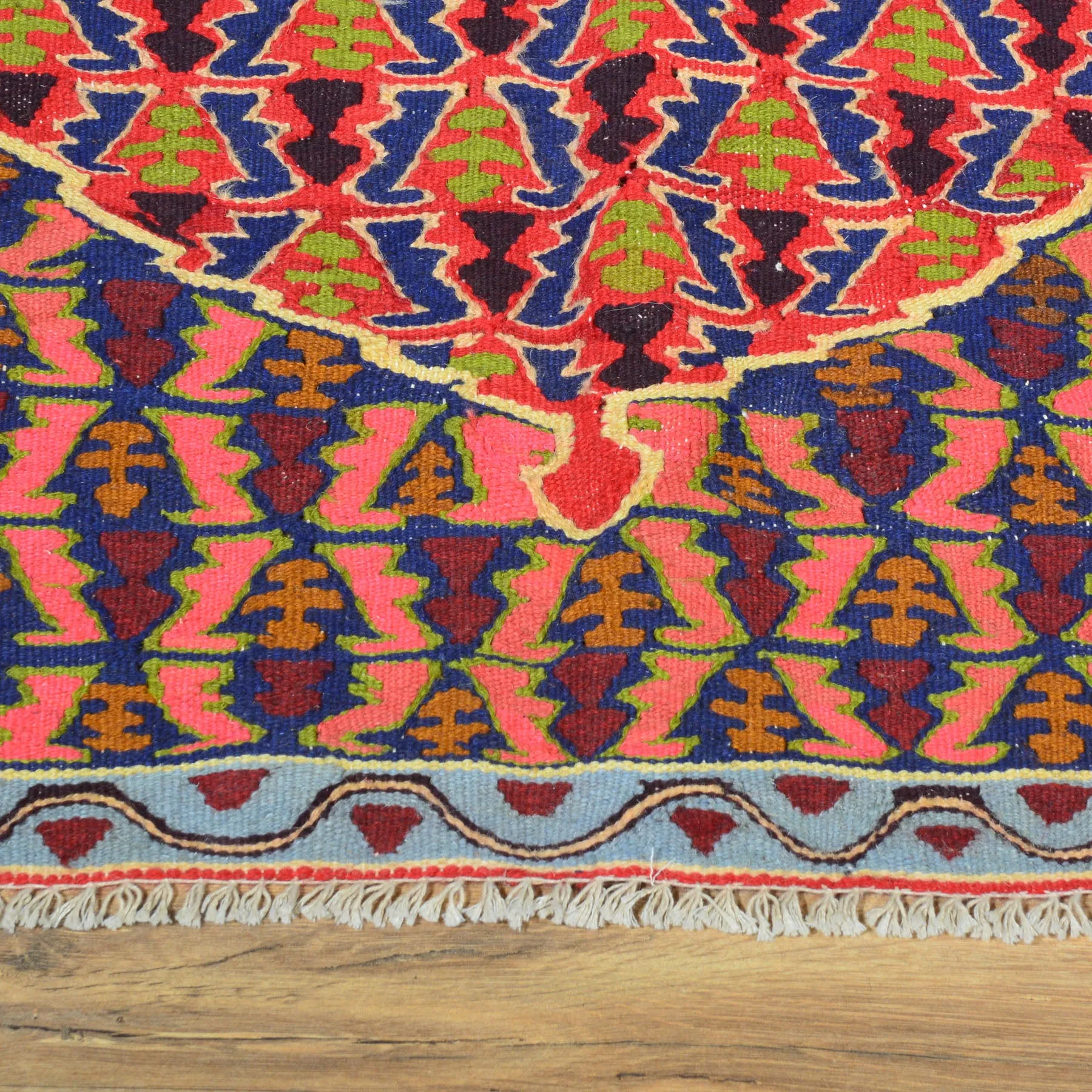 Hand-Woven Persian Senneh Kilim Tribal Design Handmade Wool Rug (Size 2.5 X 3.7) Brral-5001
