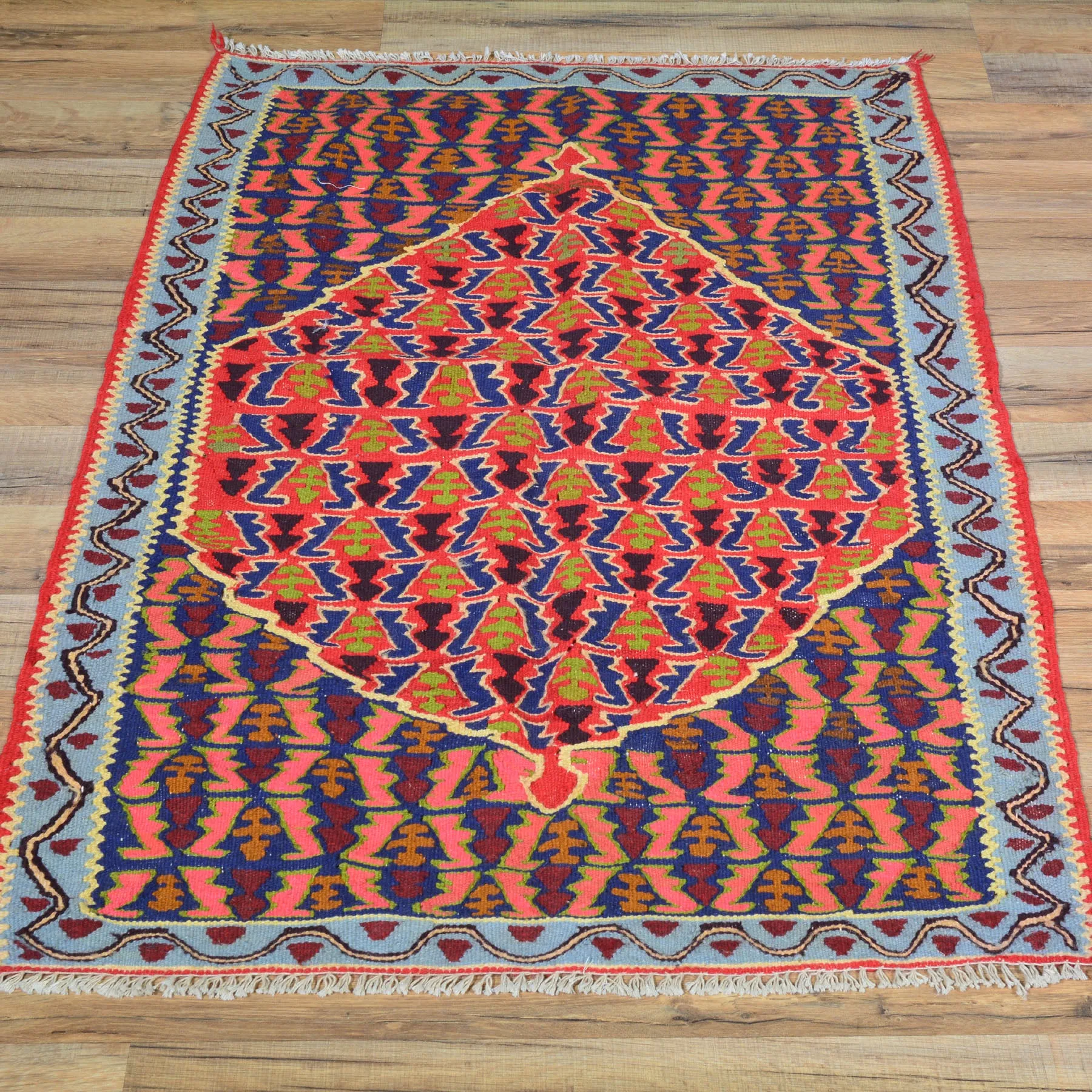 Hand-Woven Persian Senneh Kilim Tribal Design Handmade Wool Rug (Size 2.5 X 3.7) Brral-5001