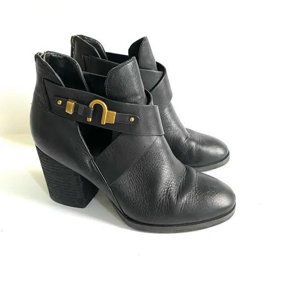 Isola Larkin Leather Cutout Ankle Booties Block Heel Cross Strap Black Size‎ 7.5