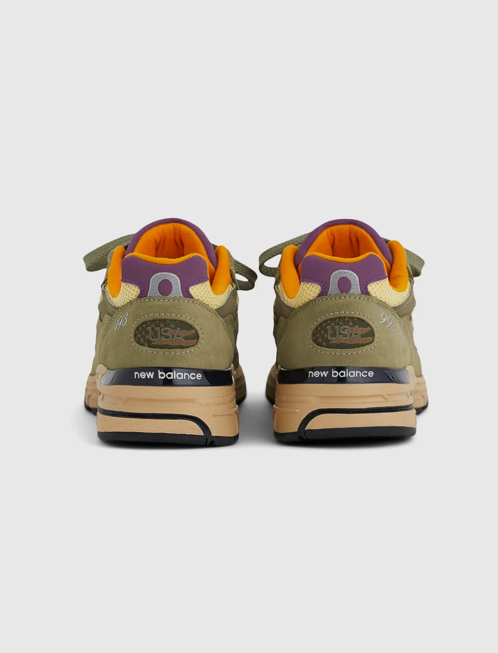 MADE IN USA 993 "OLIVE"