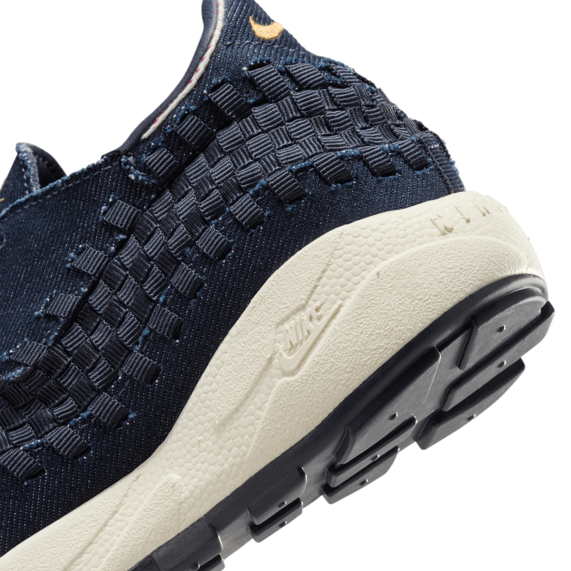 NIKE AIR FOOTSCAPE WOVEN