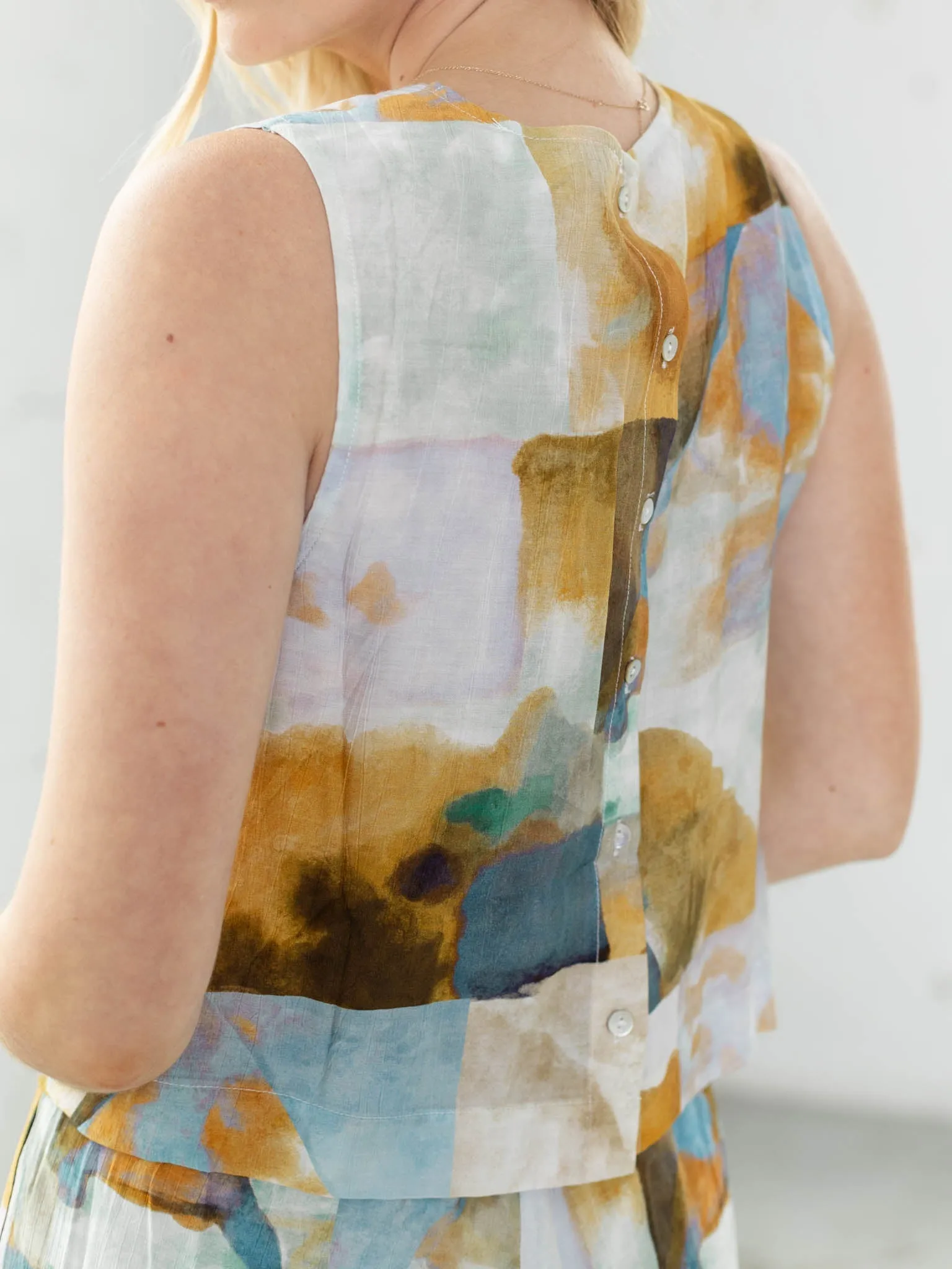 PINCH Pleat Woven Sleeveless Top