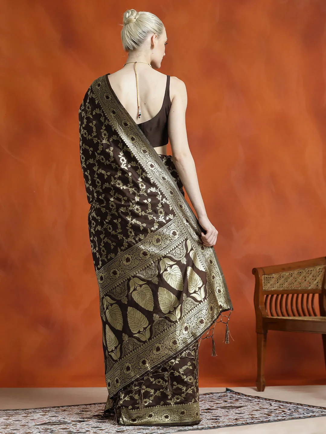 Silk Blend Zari Woven Design Banarasi Saree