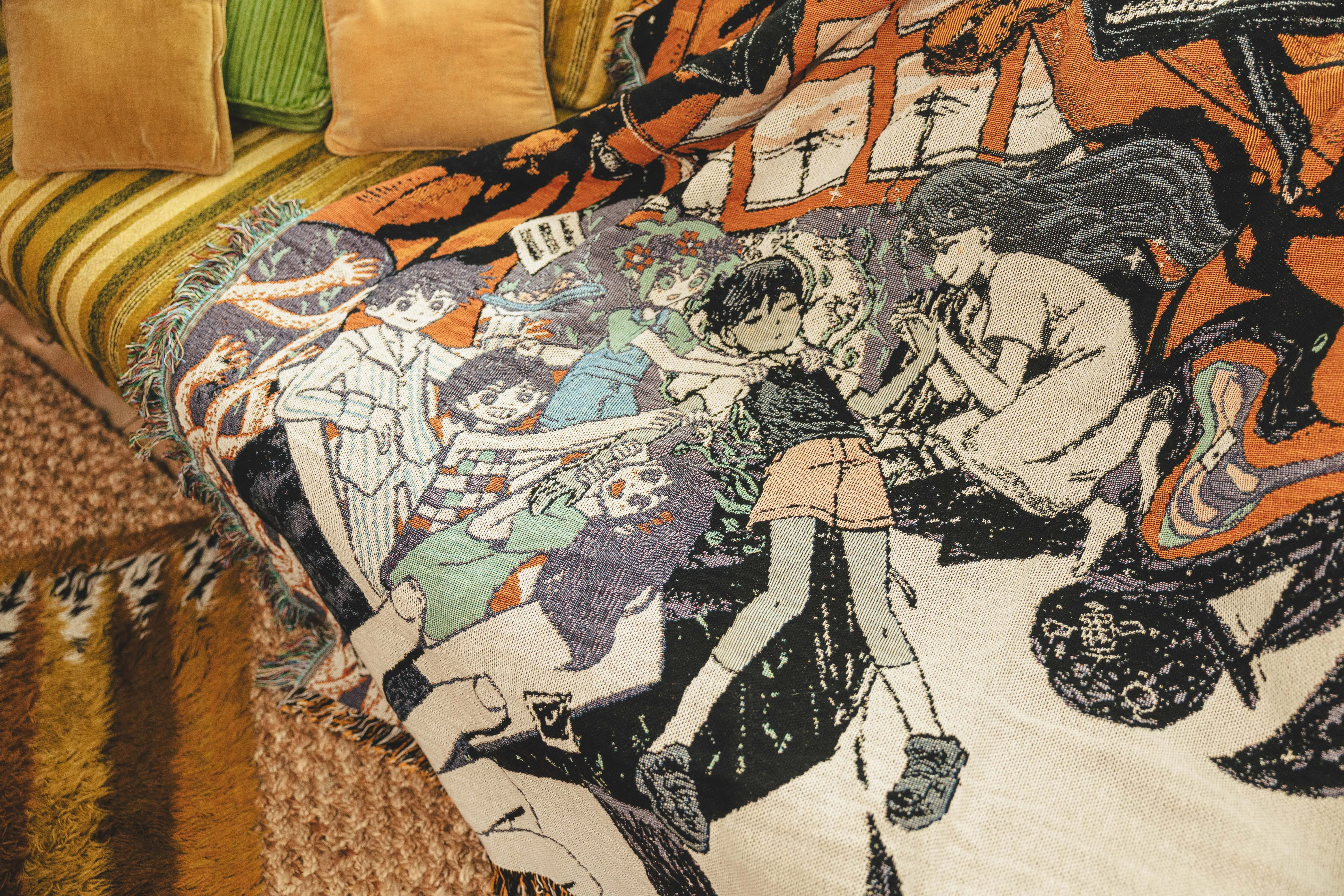 SPACES IN-BETWEEN Woven Blanket