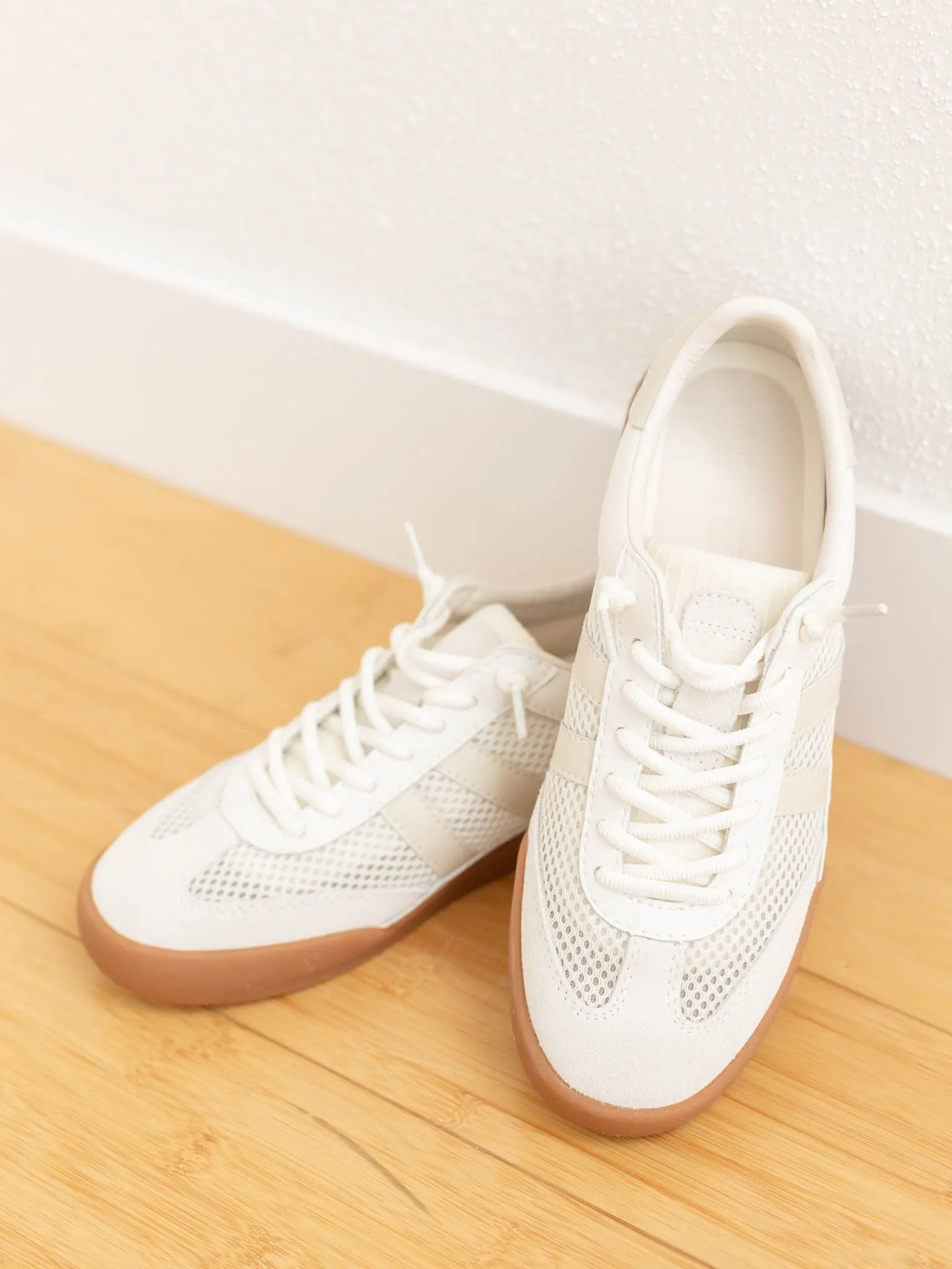 Steve Madden Verdict Sneaker - White Multi