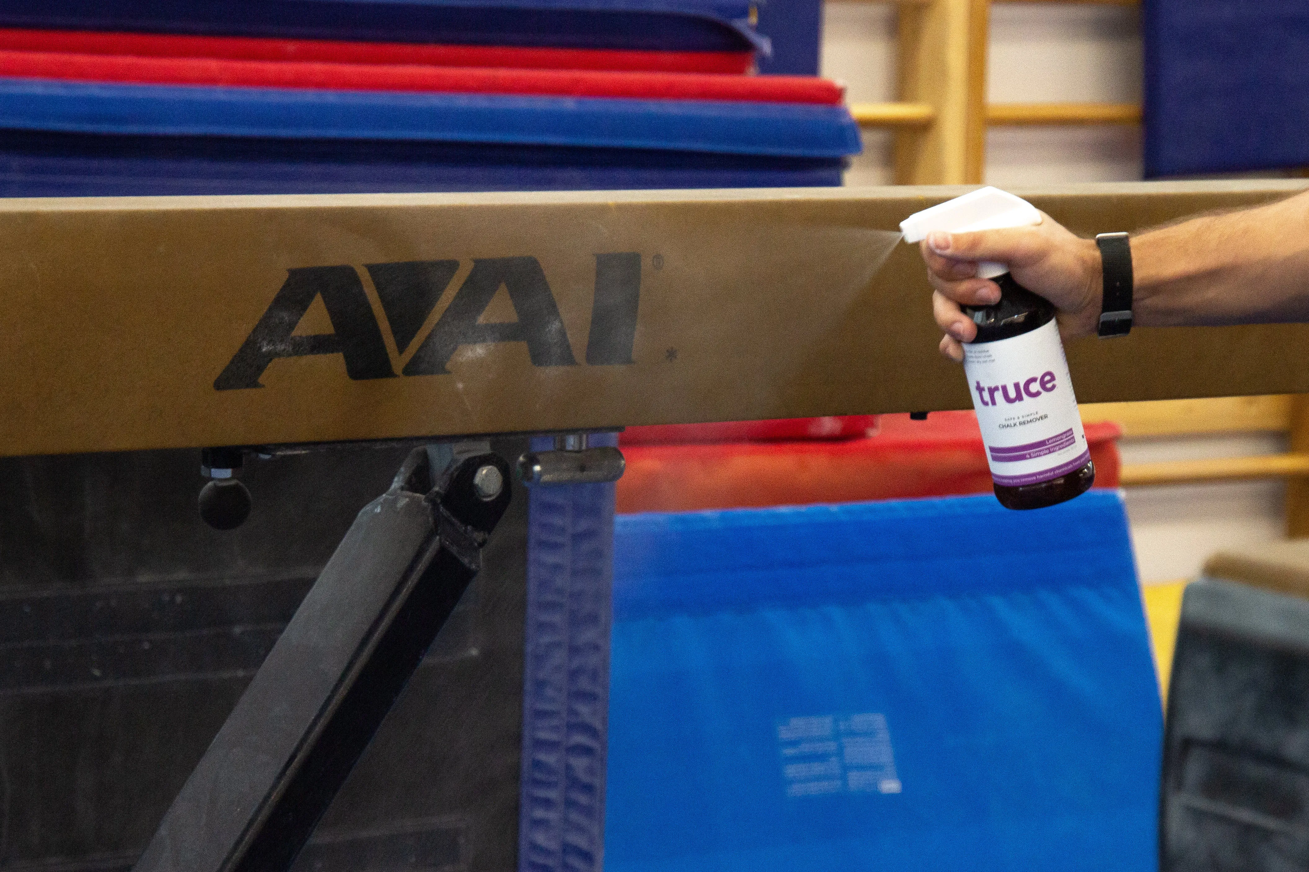 Truce Chalk Remover