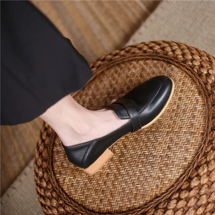 Women's Pearl Low Heel Chunky Pumps
