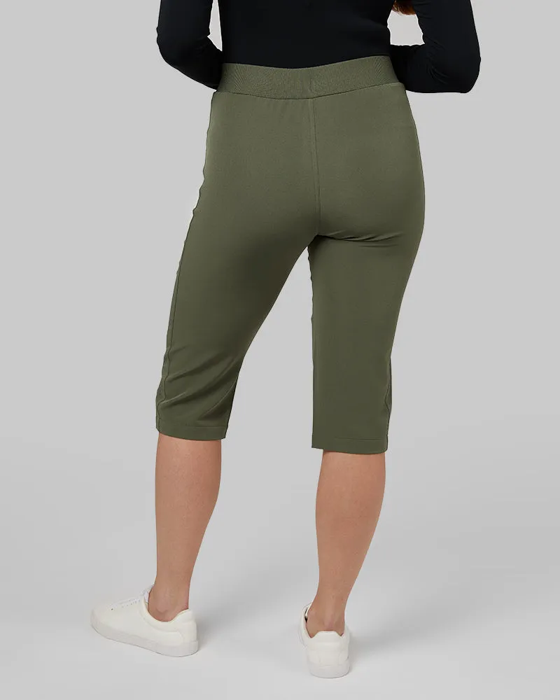 WOMEN'S STRETCH WOVEN CAPRI