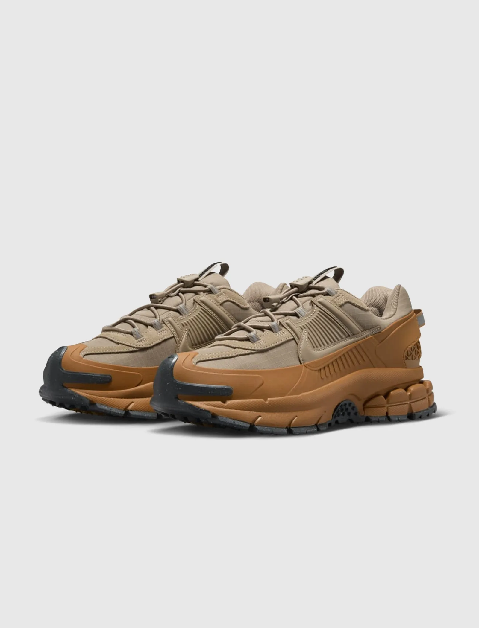 WOMENS ZOOM VOMERO ROAM "FLAX/ KHAKI"