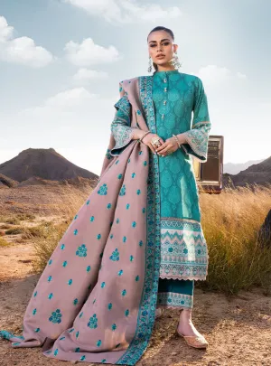 Zainab Chottani | Winter Shawl 2022 | PARSA